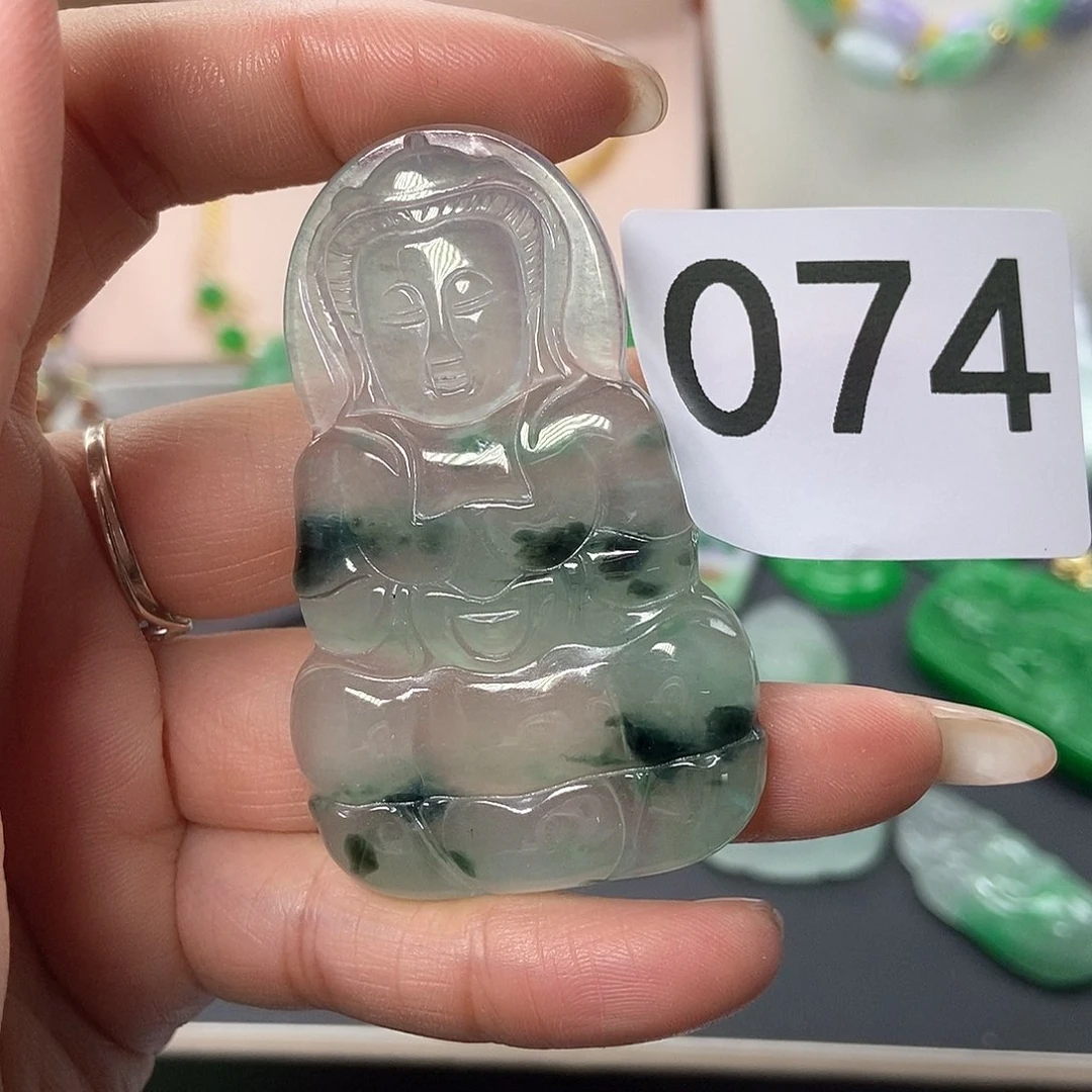 翡翠吊坠(赠链)未镶嵌