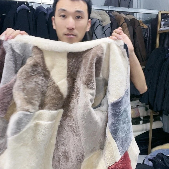 【闪购商品】羊皮毛一体A***e