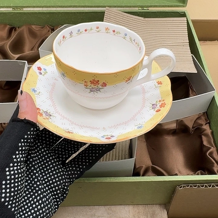 瓷片好*鱼噗哈哈哈哈哈哈哈哈哈哈