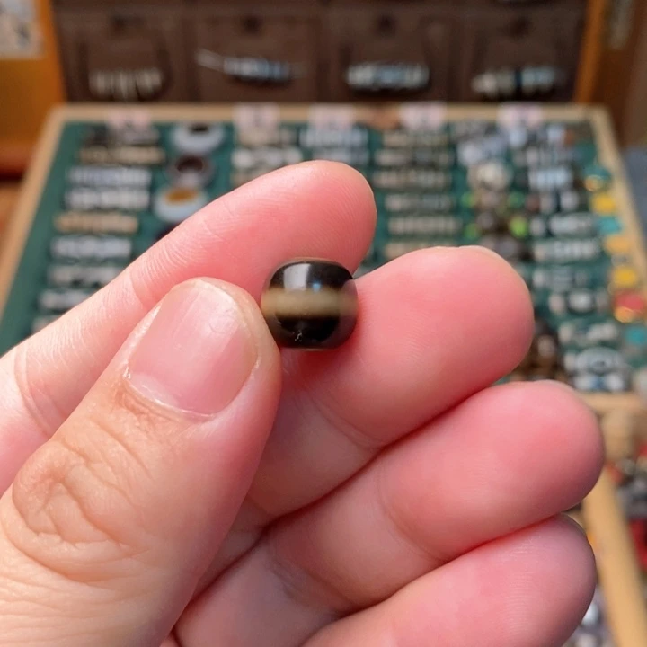 未镶嵌玛瑙/玉髓珠宝半成品