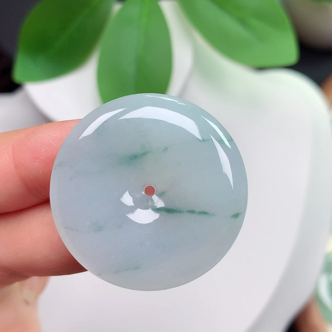 颈饰未镶嵌翡翠平安扣 31.9x5.3mm