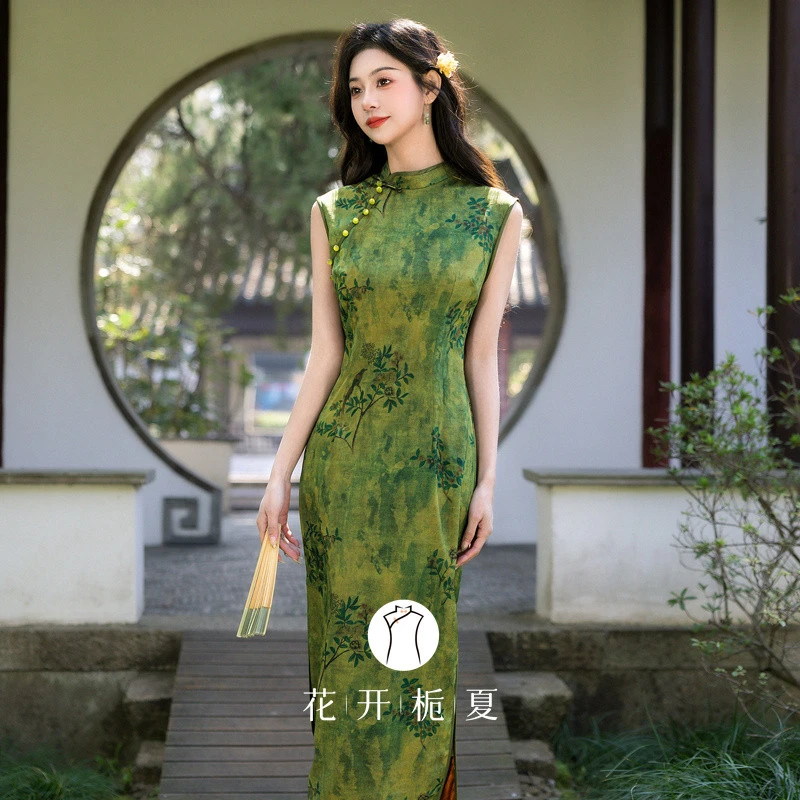 【喜鹊 】新中式改良绿色无袖旗袍名媛风风情万种气质长款