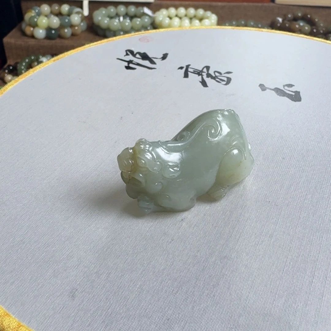 和田玉颈饰未镶嵌国*