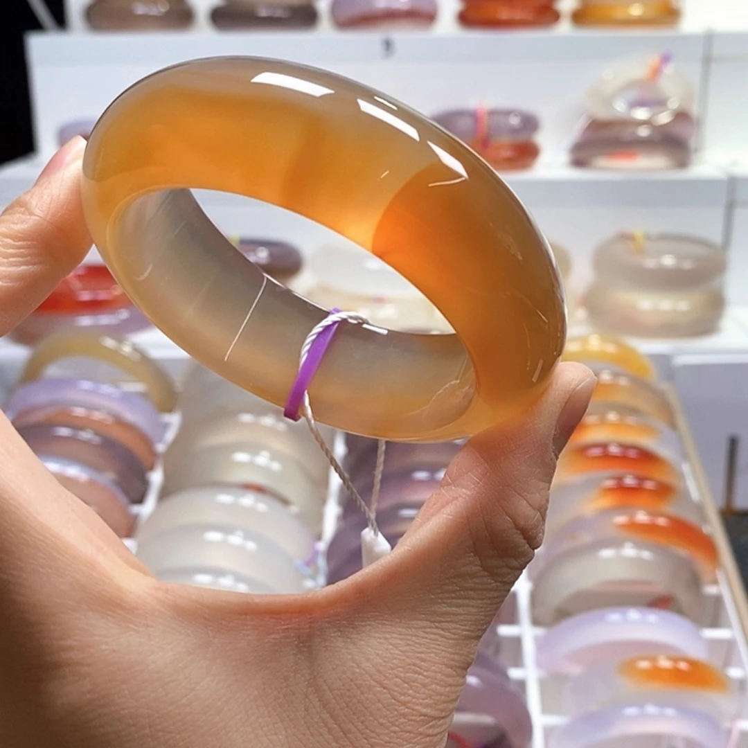 玛瑙/玉髓未镶嵌手镯