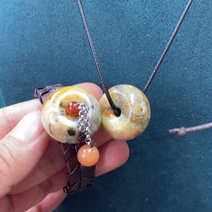 【闪购商品】蛇纹石玉未镶嵌手牌，吊坠