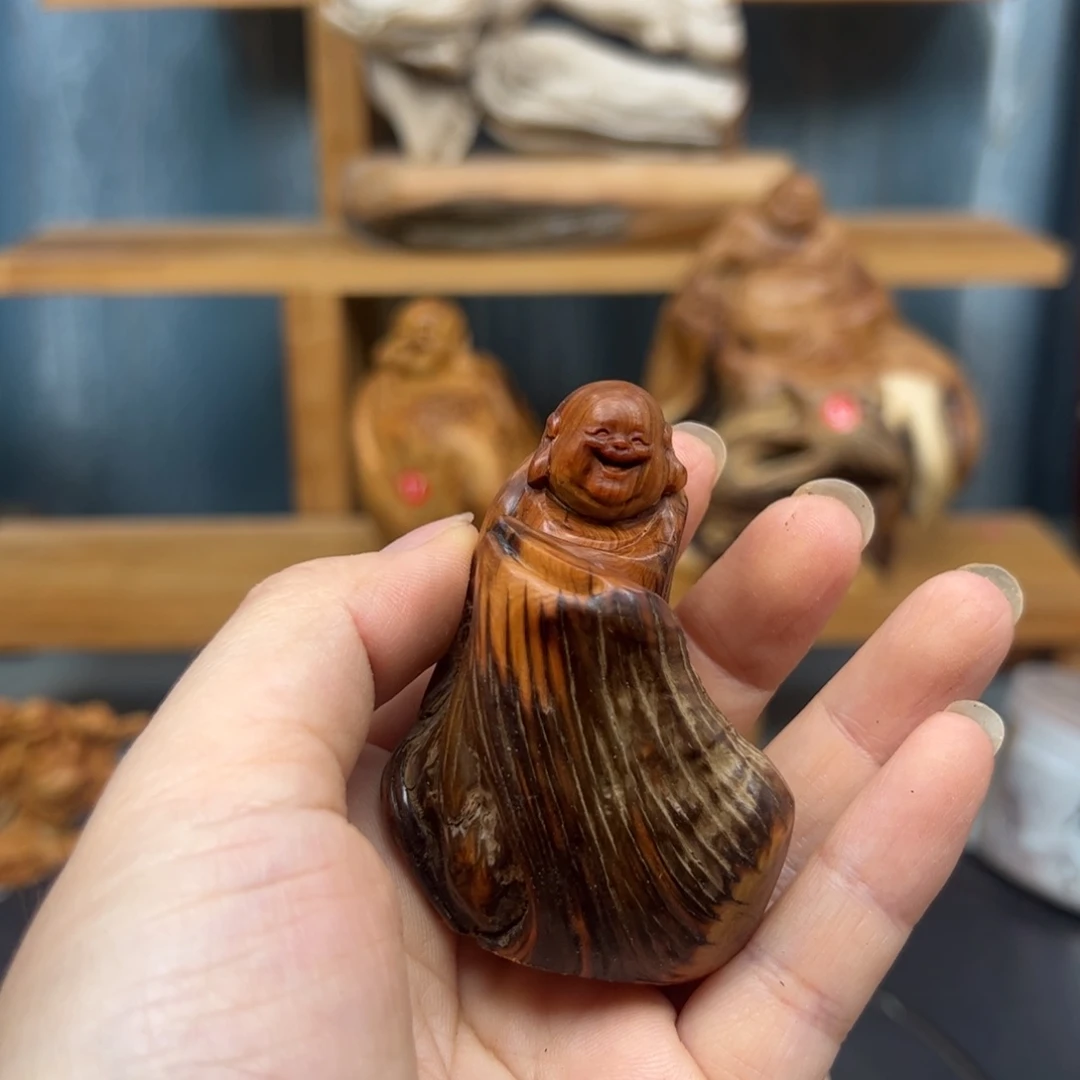 木琢**磨崖柏木摆件手把件