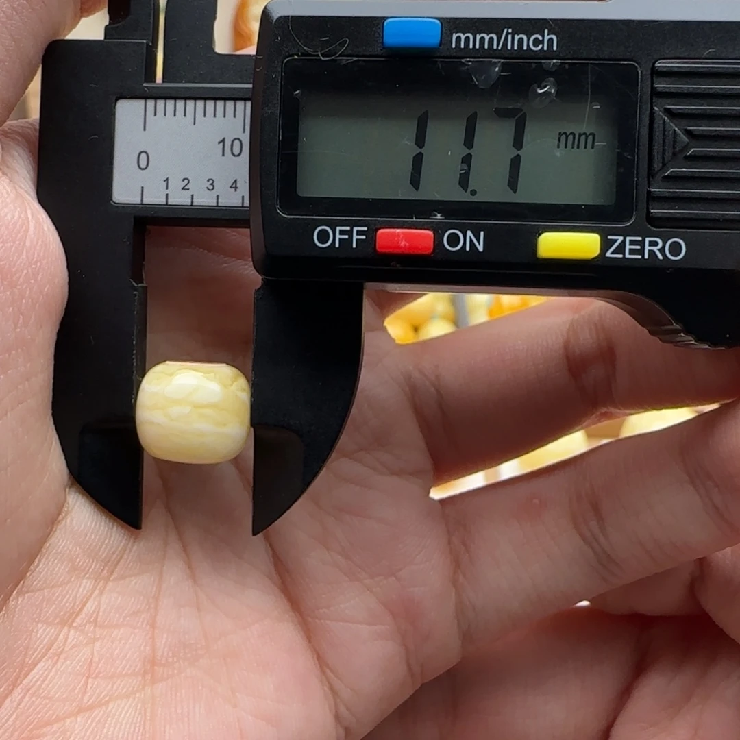 蜜蜡未镶嵌裸石蜜蜡墩子