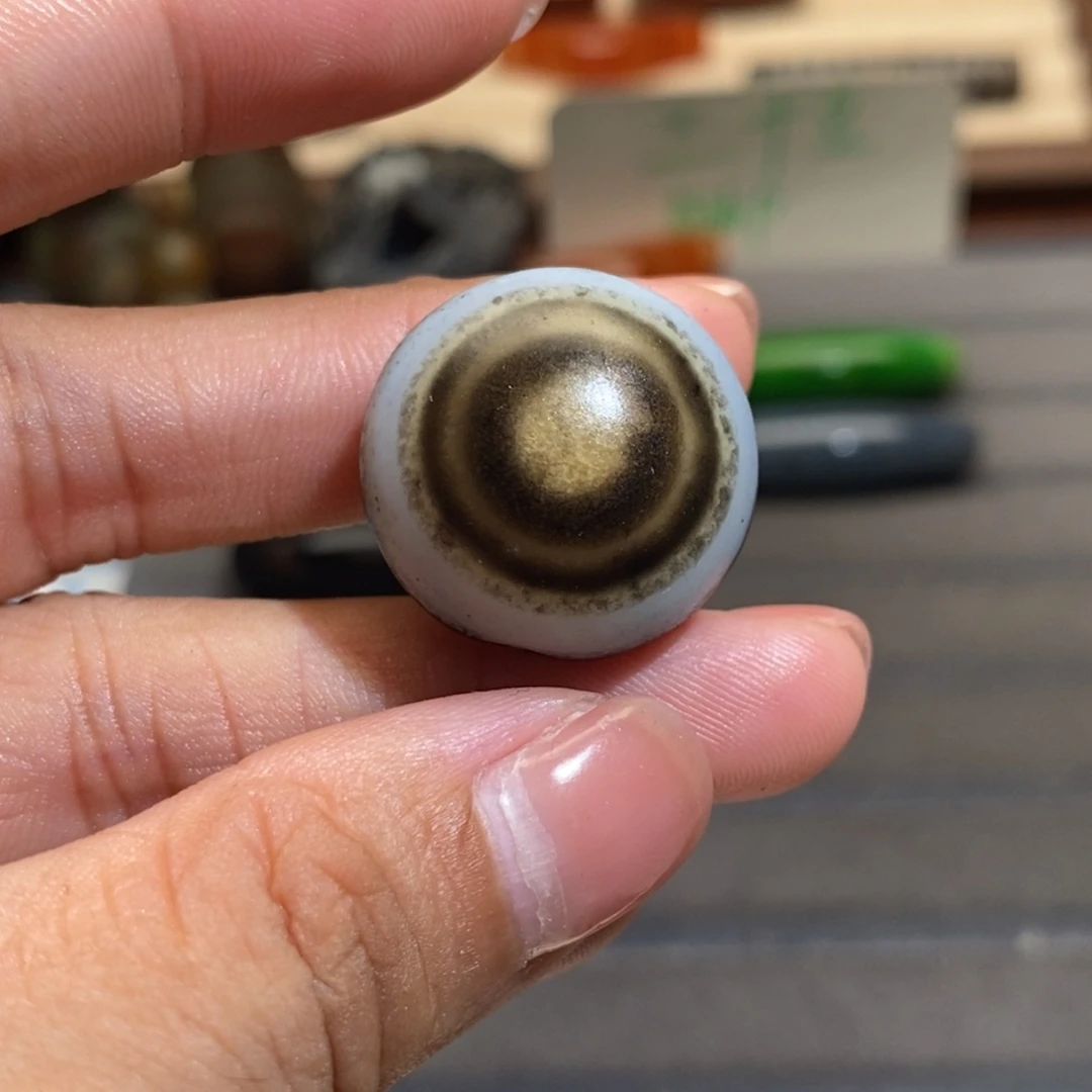 白****玛瑙/玉髓手链未镶嵌