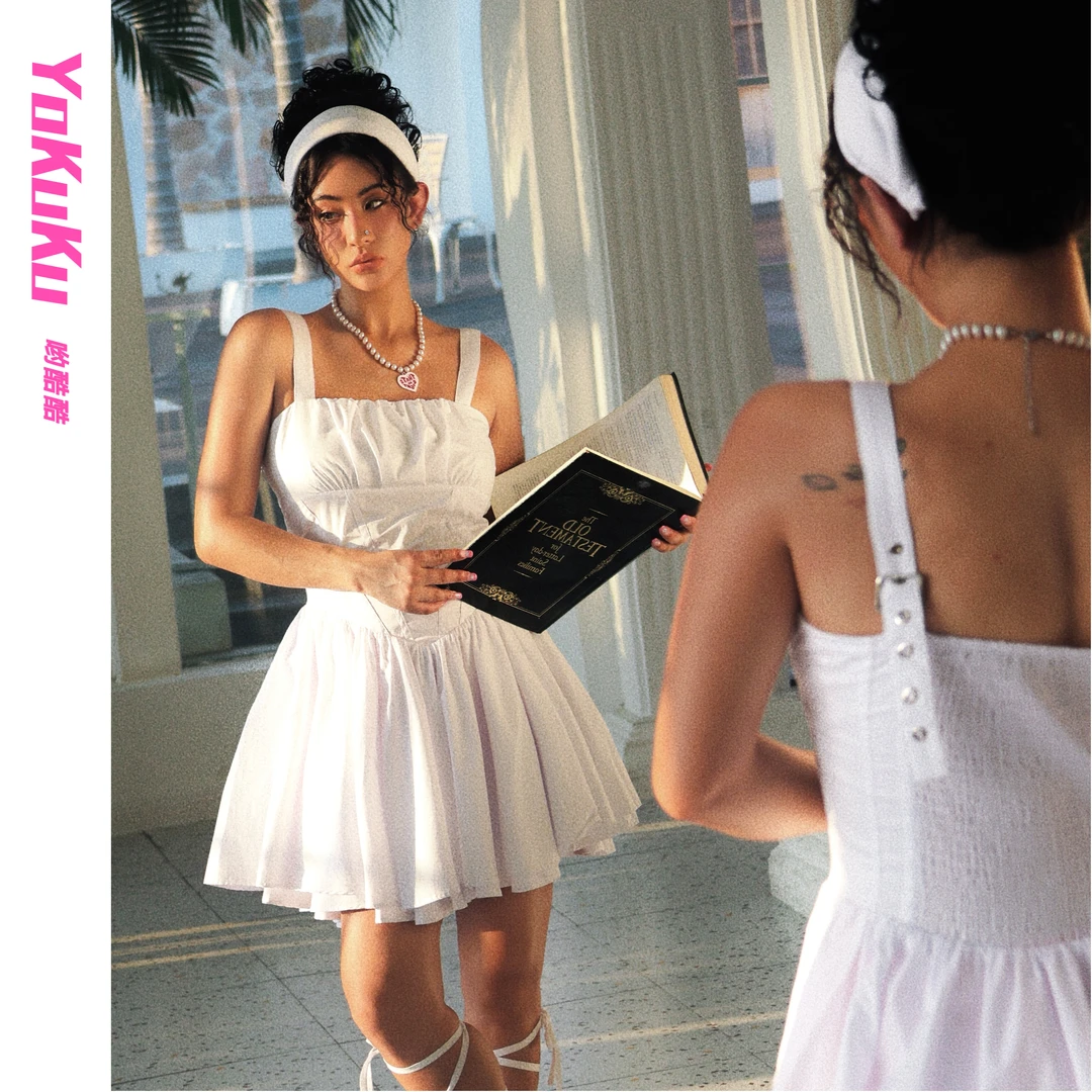 哟酷酷（南法午后）法式复古甜酷收腰显瘦褶皱蓬蓬迷你连衣吊带裙