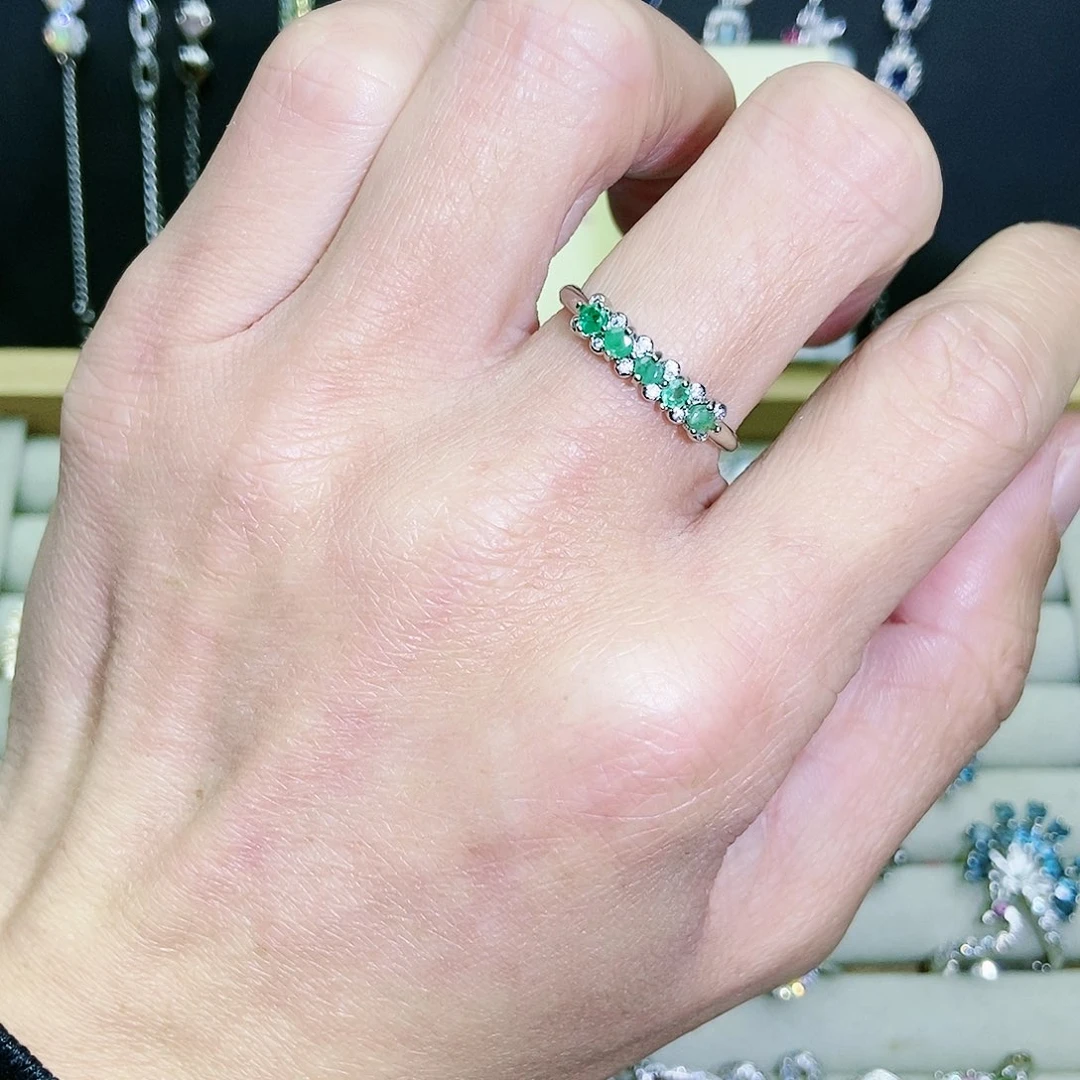 【闪购商品】未镶嵌戒指祖母绿