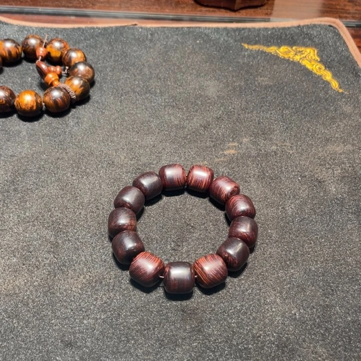 黄花梨/降香黄檀f****毅1.8的琴手串097号