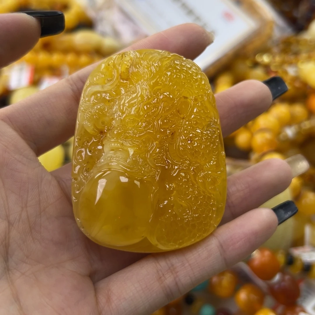 琥珀珠宝奇石未镶嵌