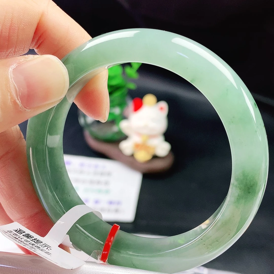 未镶嵌手镯翡翠54圈