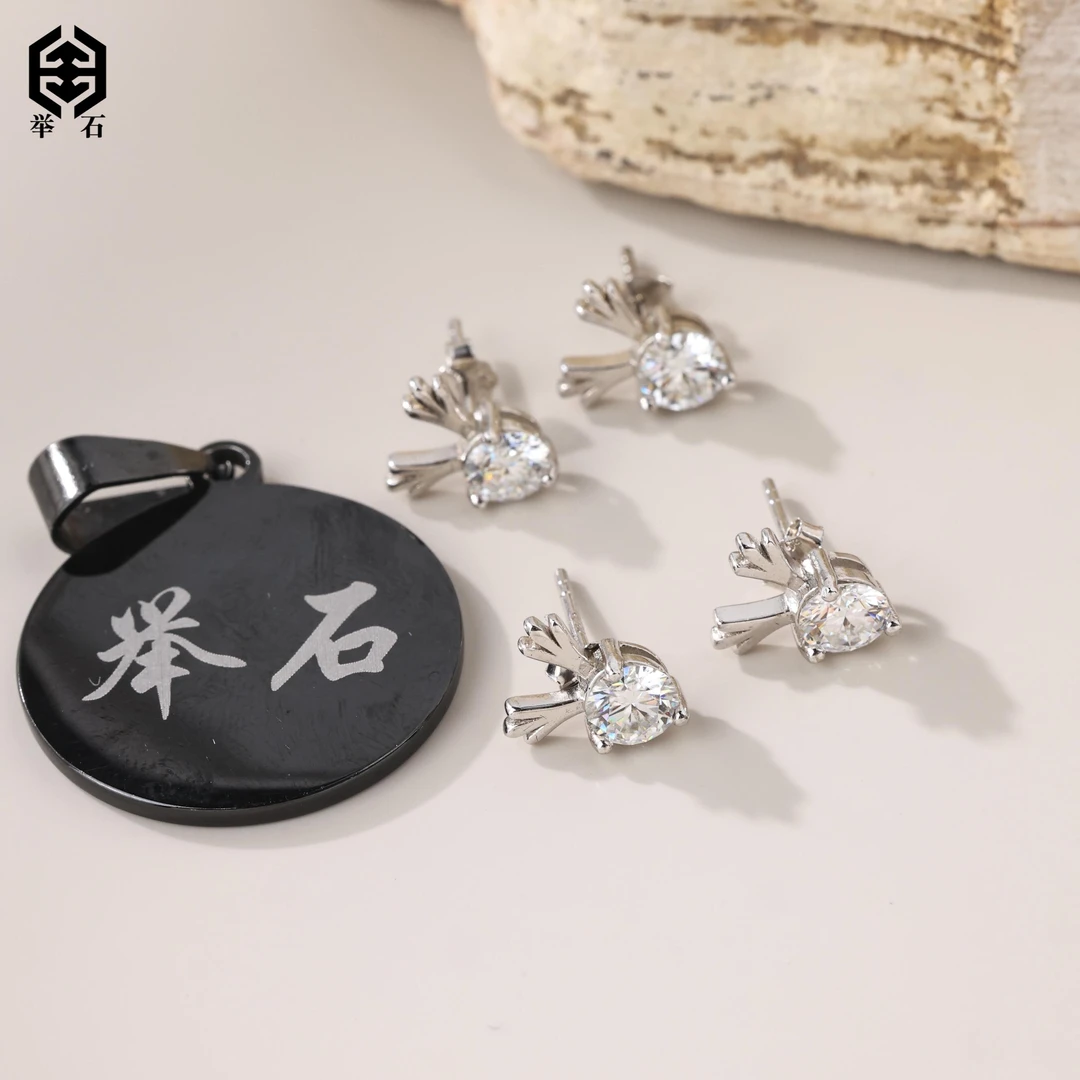 925银莫桑石银制品 X1118-4505-55莫桑钻耳饰（一对/多样性发）G