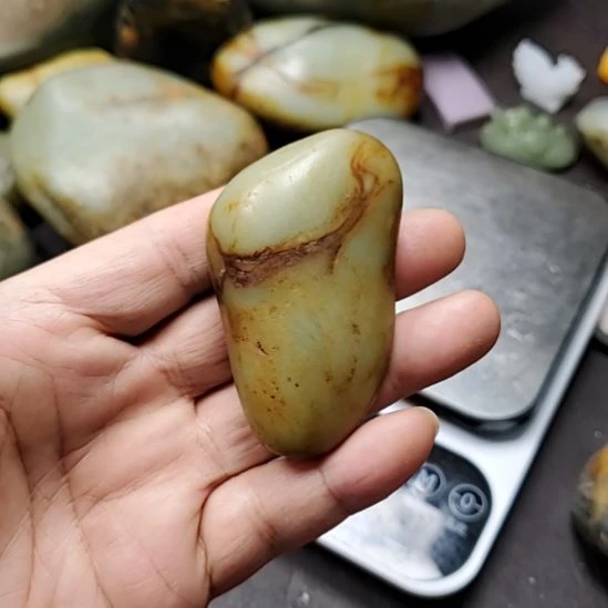 和田玉（糖玉）未镶嵌挂件