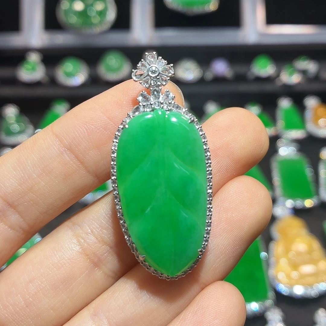 翡翠18K金镶嵌吊坠(不含链)翡翠