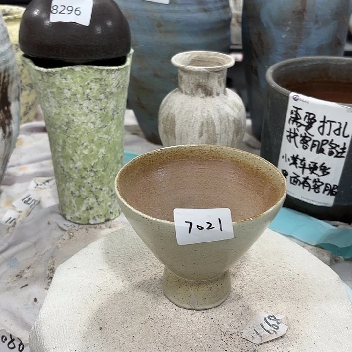 摆件高11，口13，无孔7021，