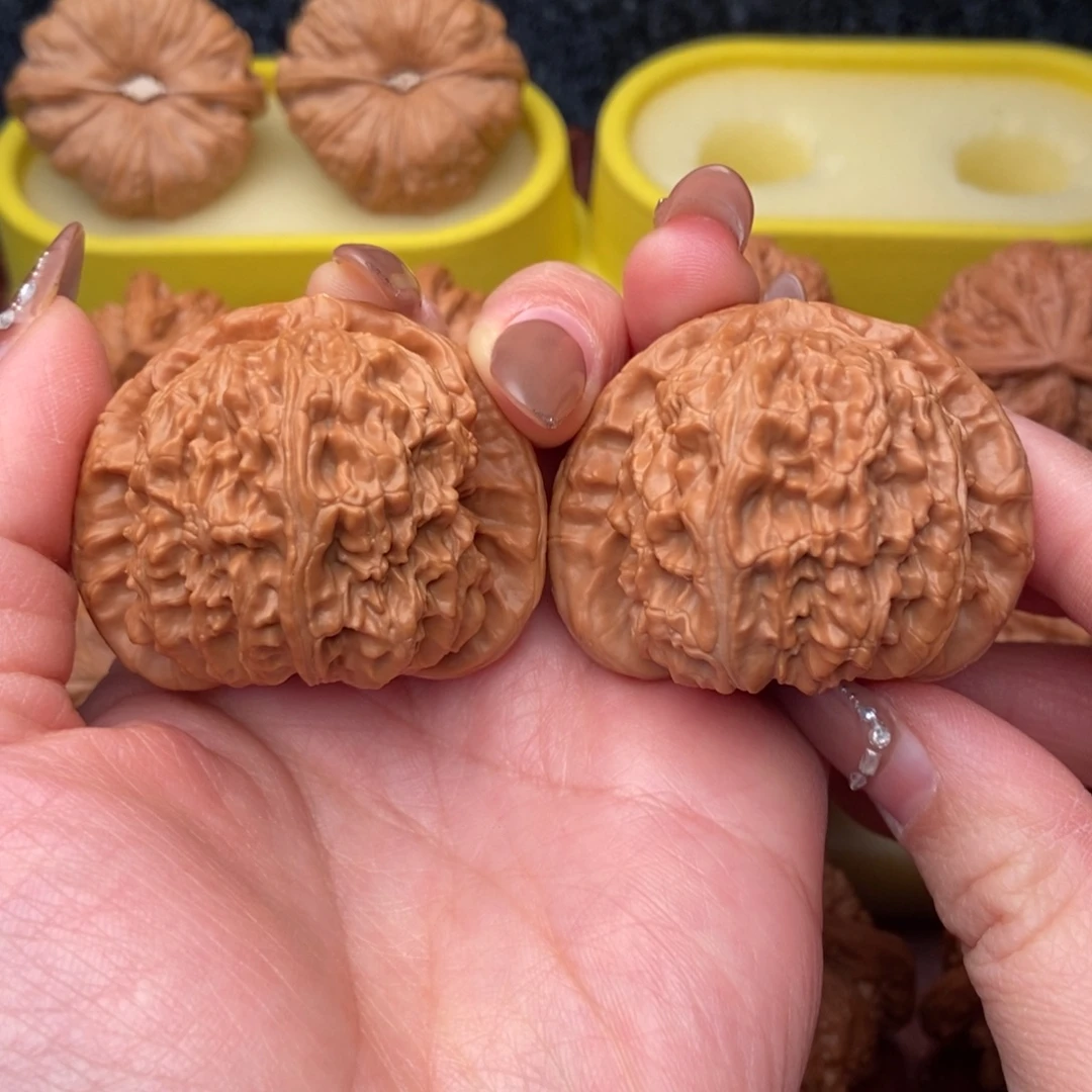 把件文玩核桃46精品 白狮子