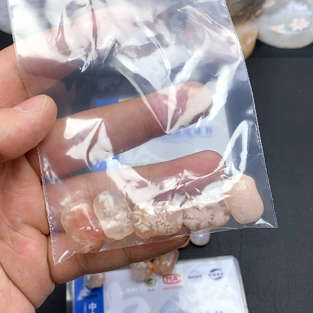 石英质玉吊坠(不含链)未镶嵌散*?