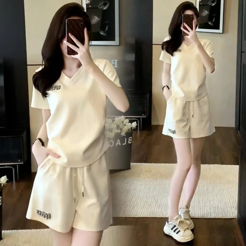 减龄显瘦短袖短裤两件套女2025年夏季新款时尚减龄小个子运动套装