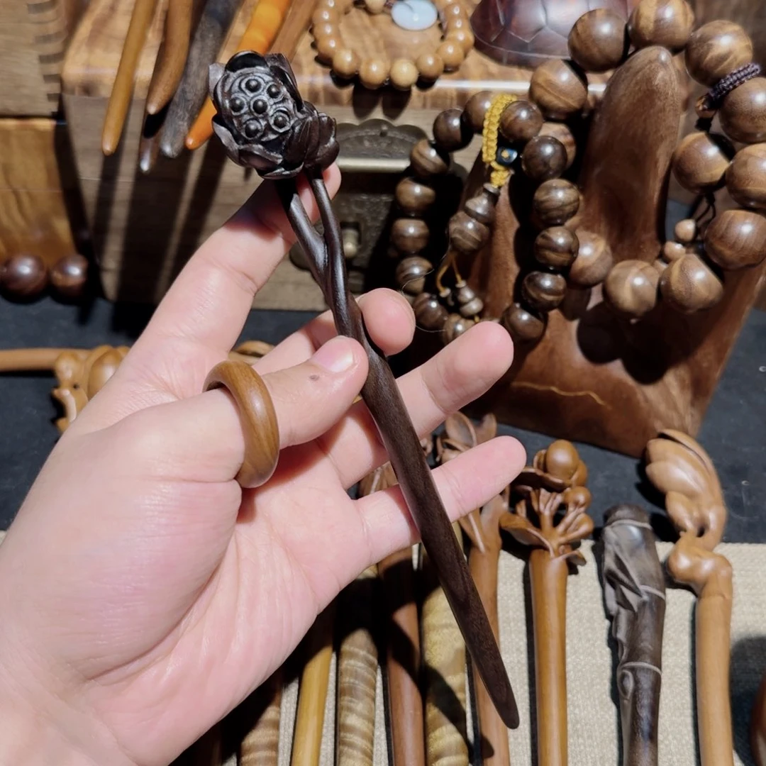 手串/手链楠木（金丝楠）馨**麻乌木金丝楠荷花立体