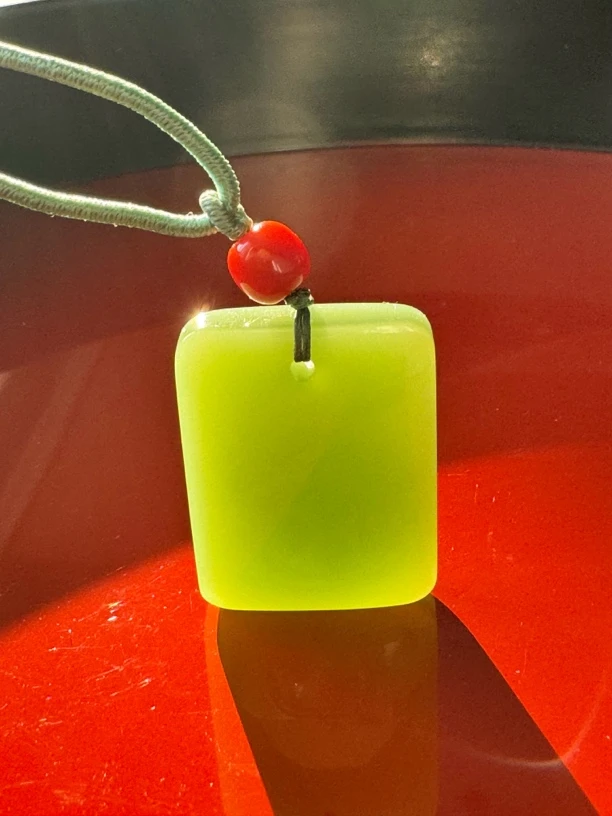 和田玉碧玉平安牌吊坠