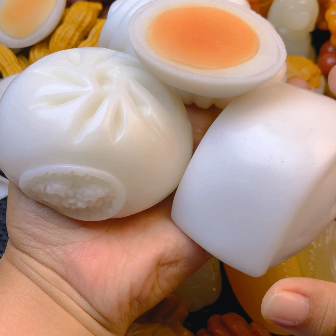 【****】新疆五彩石四件套