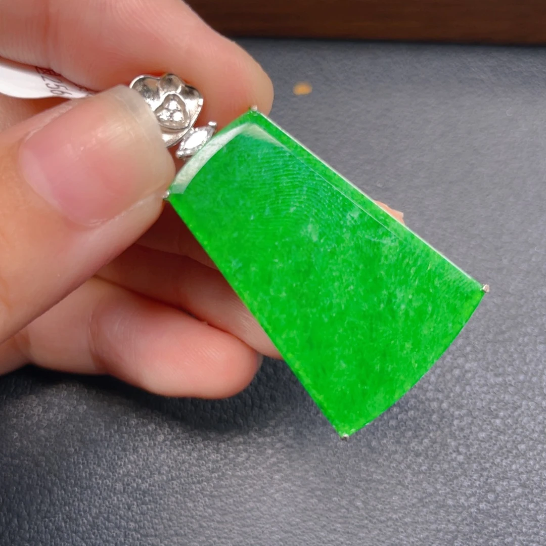 翡翠银S925镶嵌吊坠(不含链)vh b n