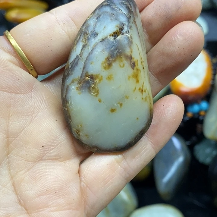 和田玉（糖玉）未镶嵌挂件