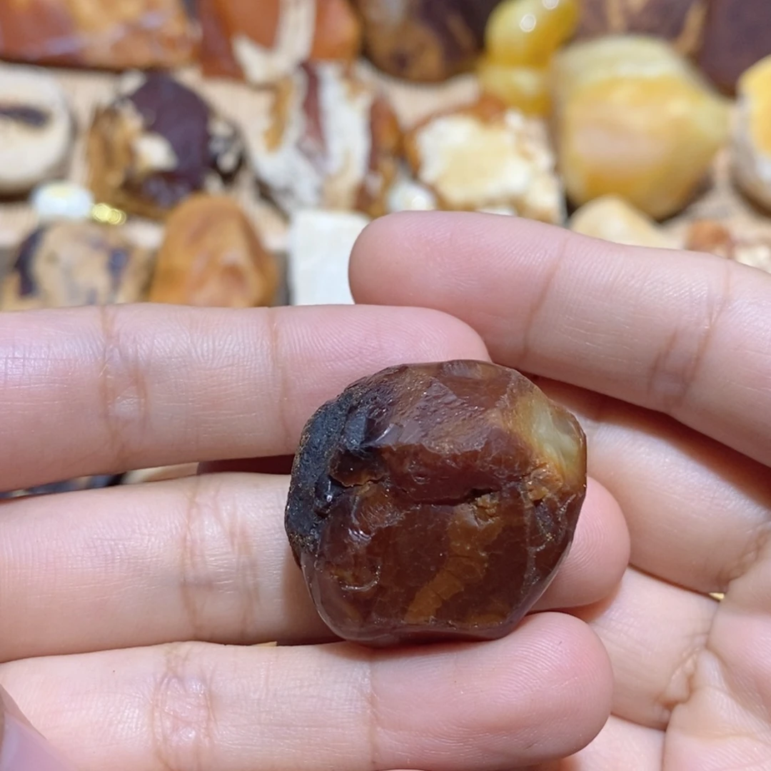 开***王定制琥珀蜜蜡原石