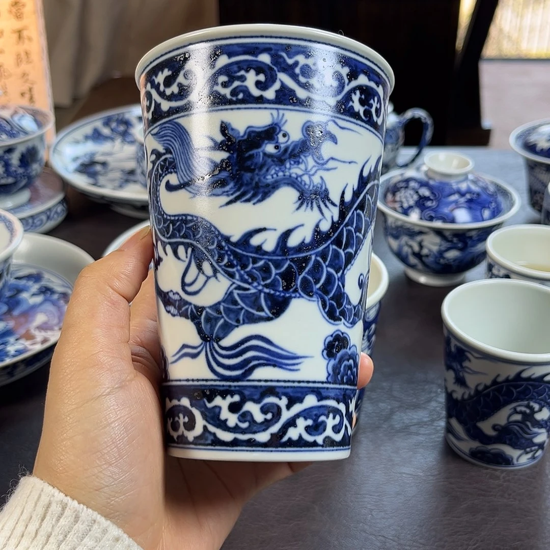 朝岚夕霞仿至正元青花原矿釉烧制全手绘主人杯