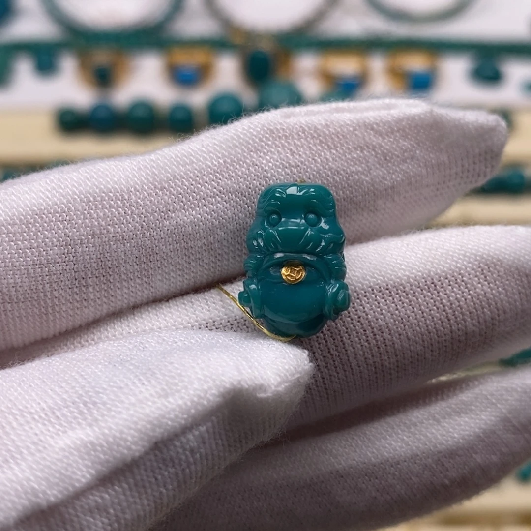 绿松石未镶嵌珠宝奇石吞金兽10.8mm