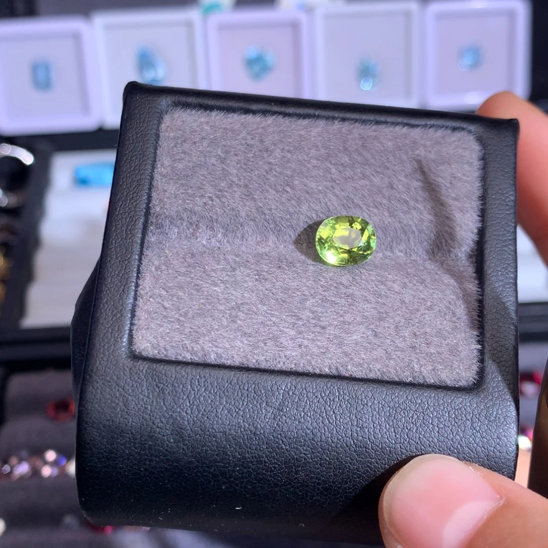 未镶嵌碧玺珠宝奇石1.985克拉