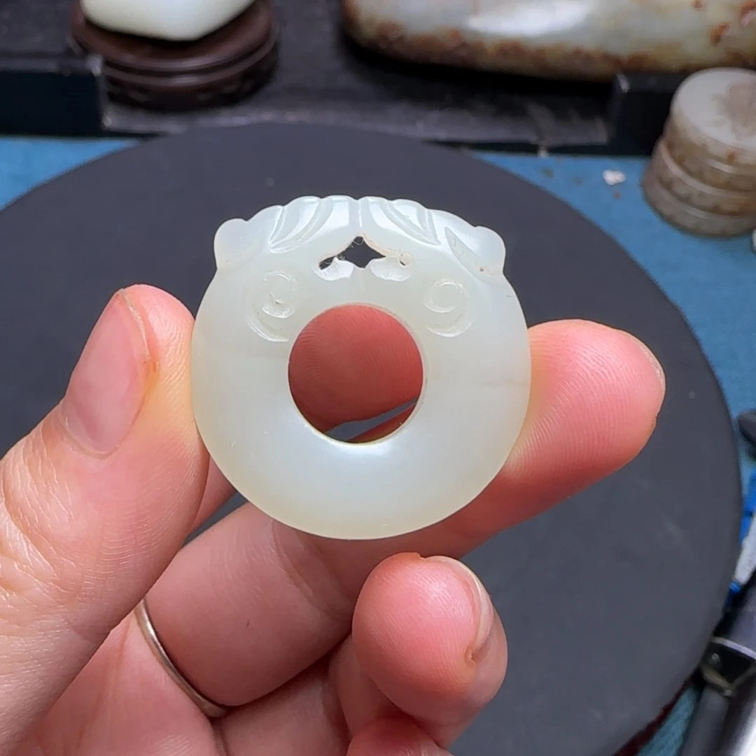 和田玉（糖玉）未镶嵌挂件