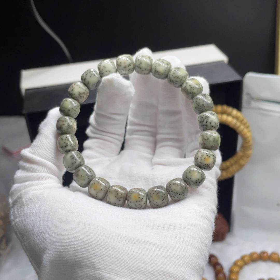 星月菩提手串特价款10+/9+玉化底月朗星稀无烟花