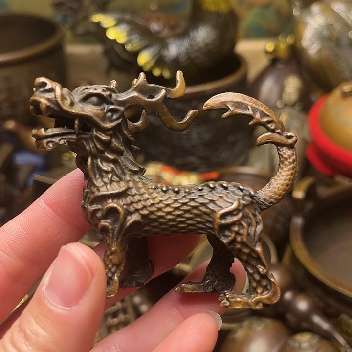 精美铜器批发档口
