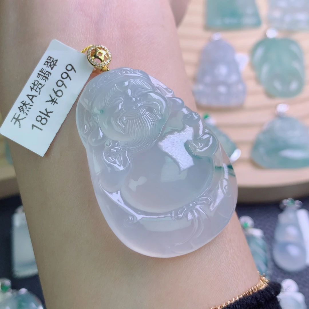 F***@翡翠18K金镶嵌颈饰吊坠