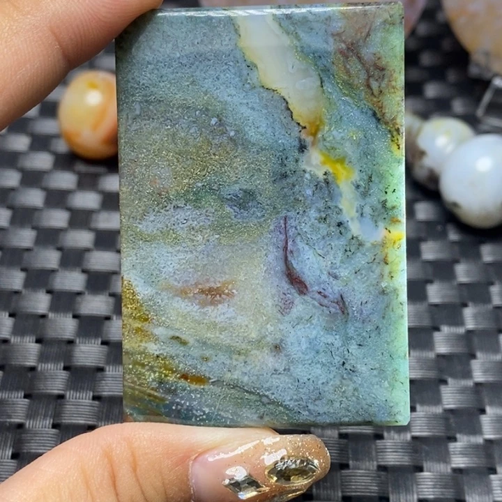 【闪购商品】玛瑙/玉髓颈饰未镶嵌金*