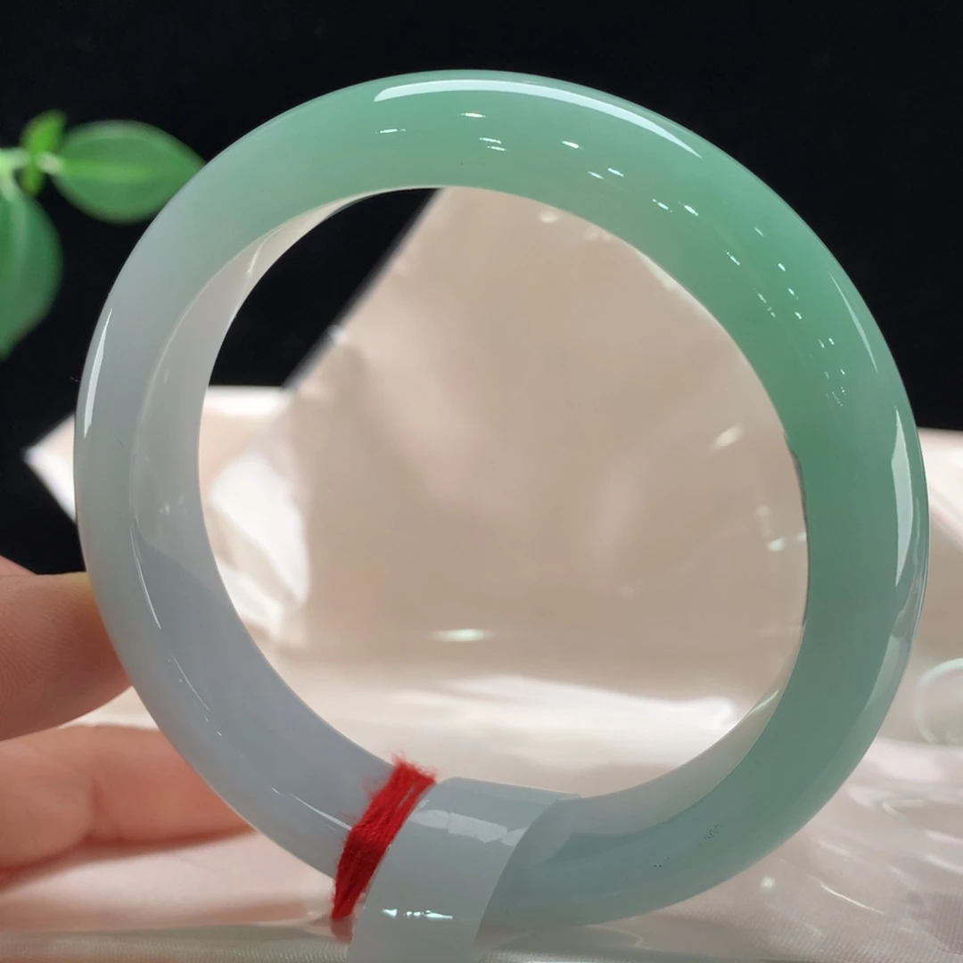 翡翠未镶嵌手镯5834