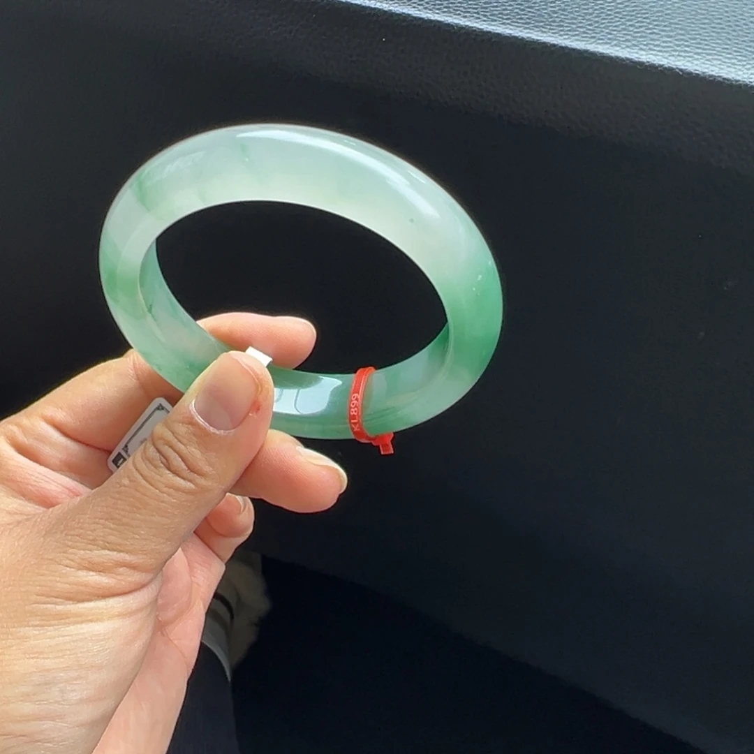 石英质玉未镶嵌手镯非洲翠5859