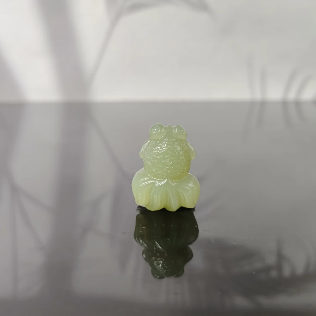 H和田玉锦鲤吊坠0214