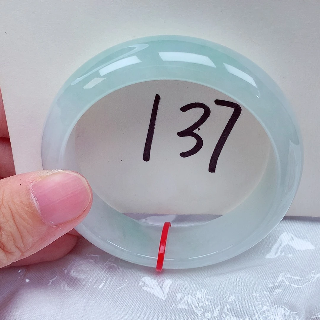 翡翠未镶嵌手镯翡翠