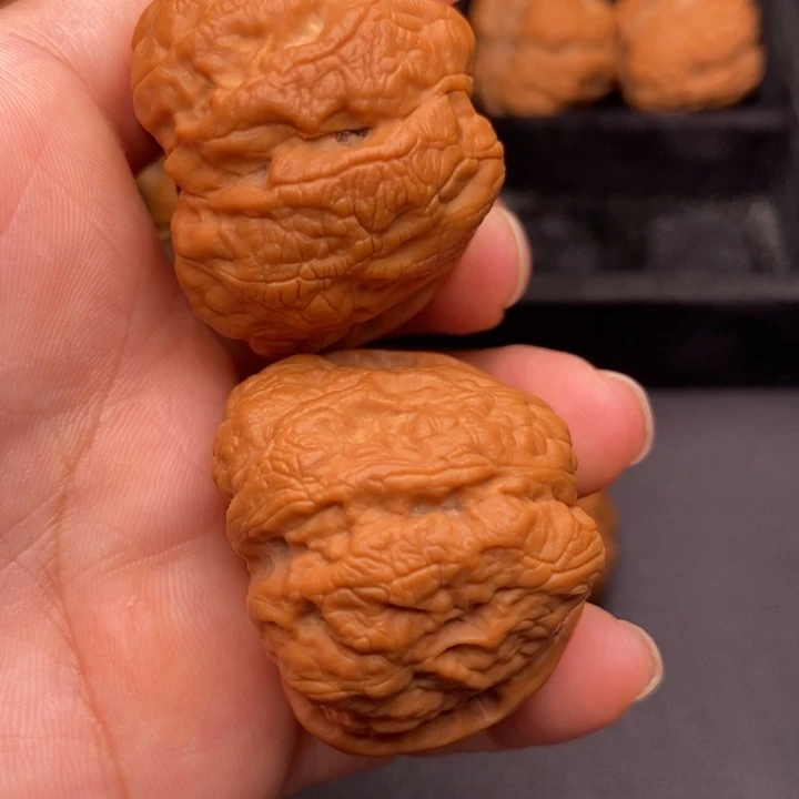 吊坠文玩核桃秦岭核桃种植基地