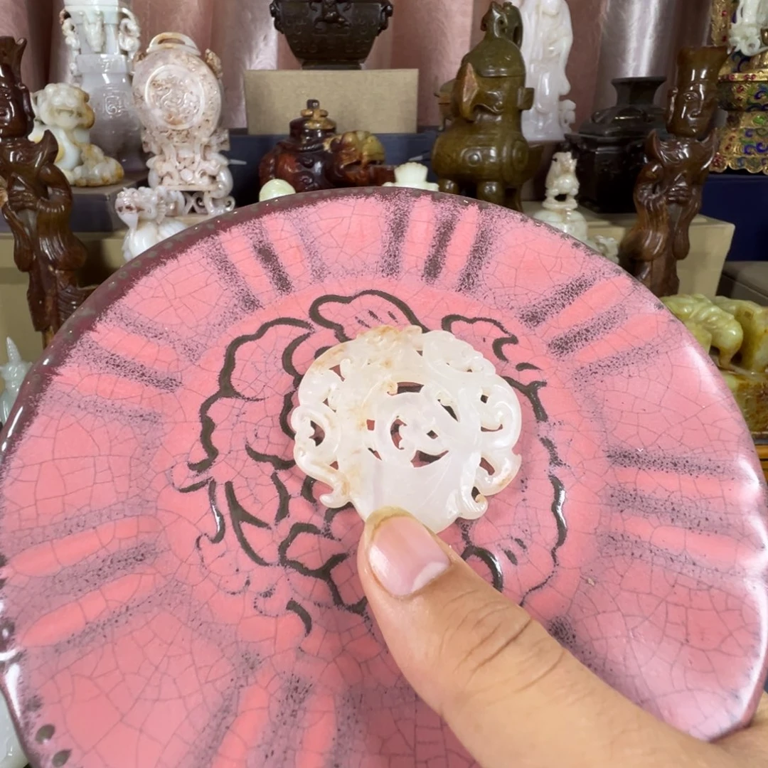 瓷片精美礼品赠送