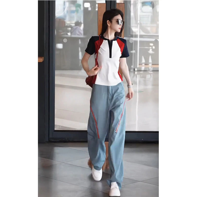 时尚高级感穿搭2025夏季撞色半开领短袖T恤斜拉链条纹裤两件套装