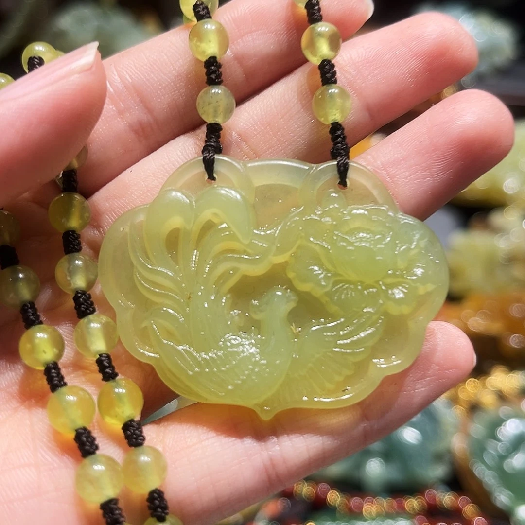 岫玉未镶嵌毛衣链