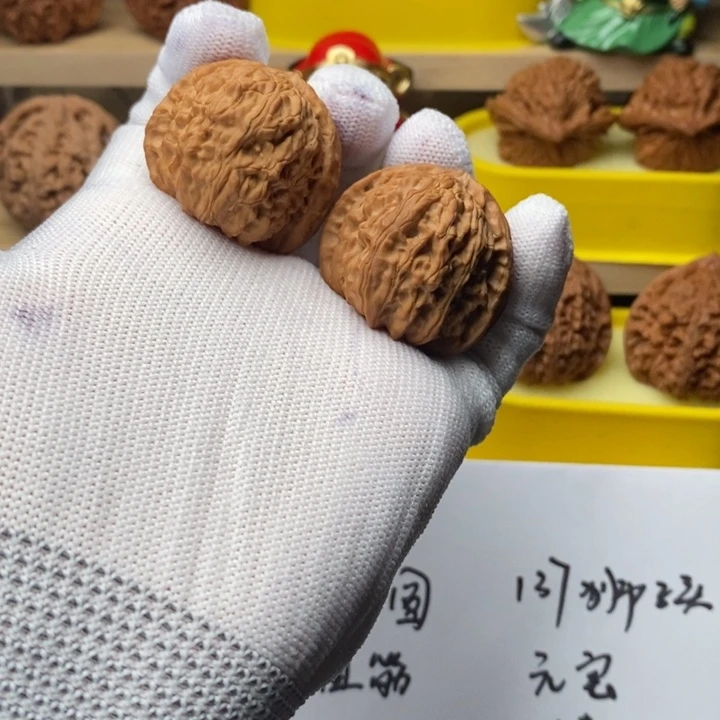 把件文玩核桃白狮子全品精品对36尺
