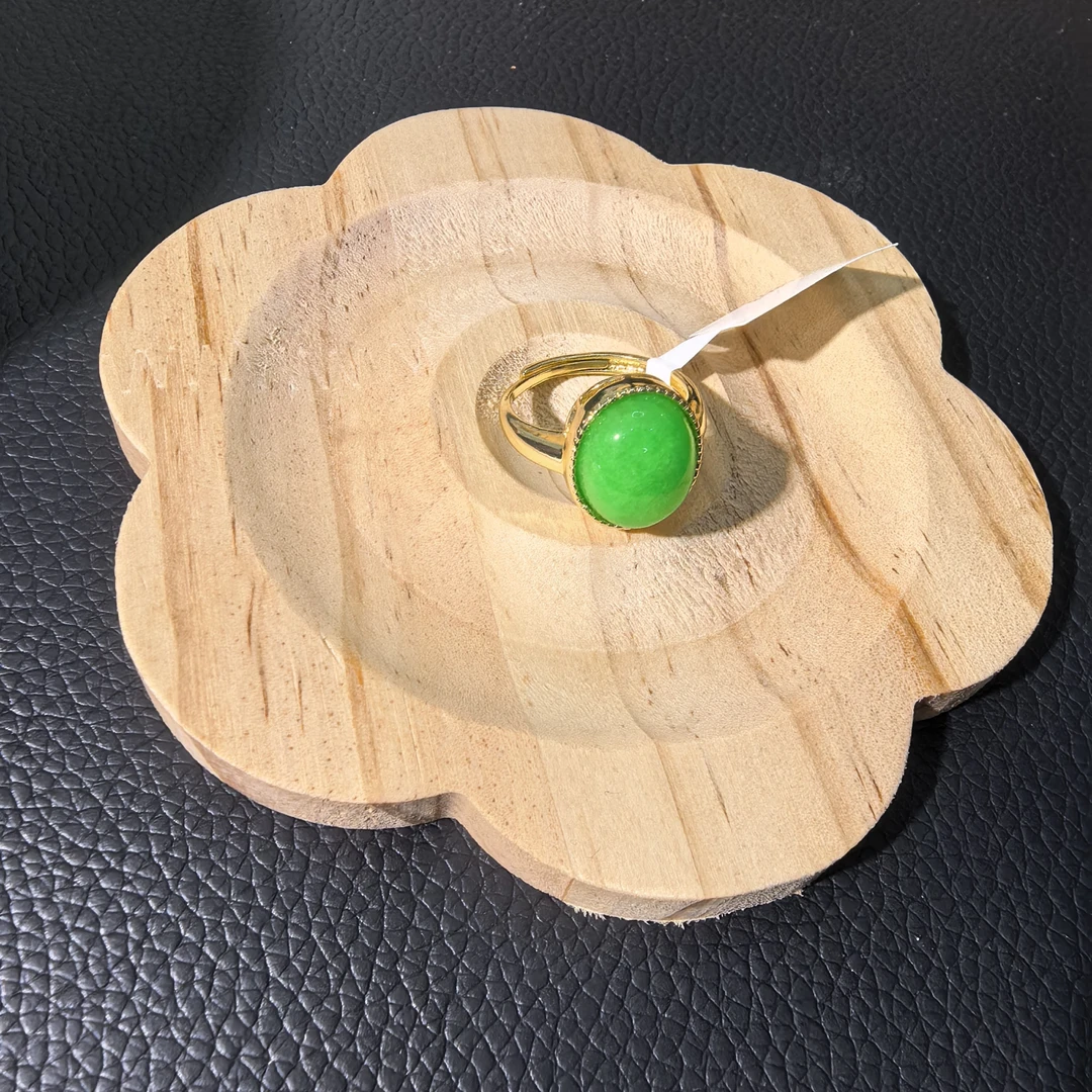 J01缅料圆包蛋面戒指