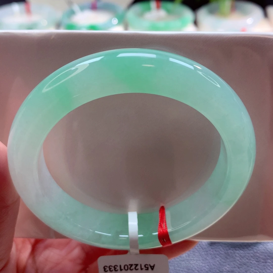 未镶嵌手镯翡翠56圈冰胶起光甜绿 小细纹漏（37号）