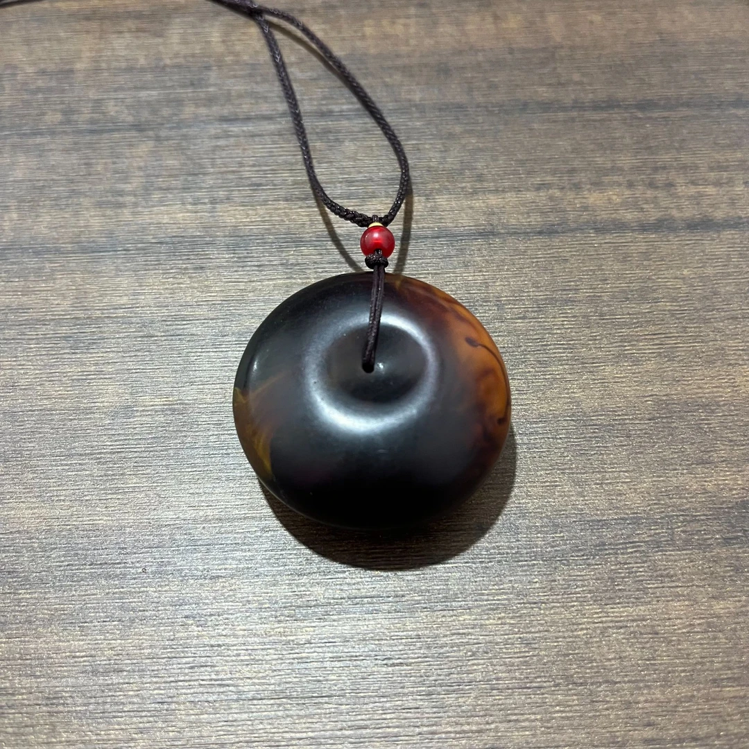 增香沉香木周总甄选文玩吊坠C009